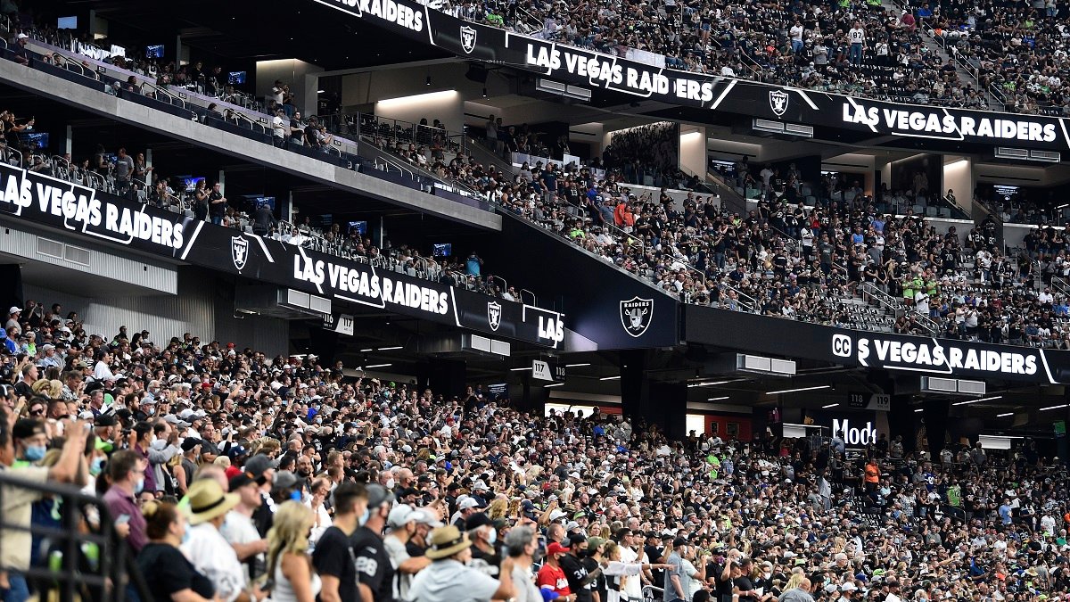 Raiders  expecting fans to be inoculated in first for NFL team